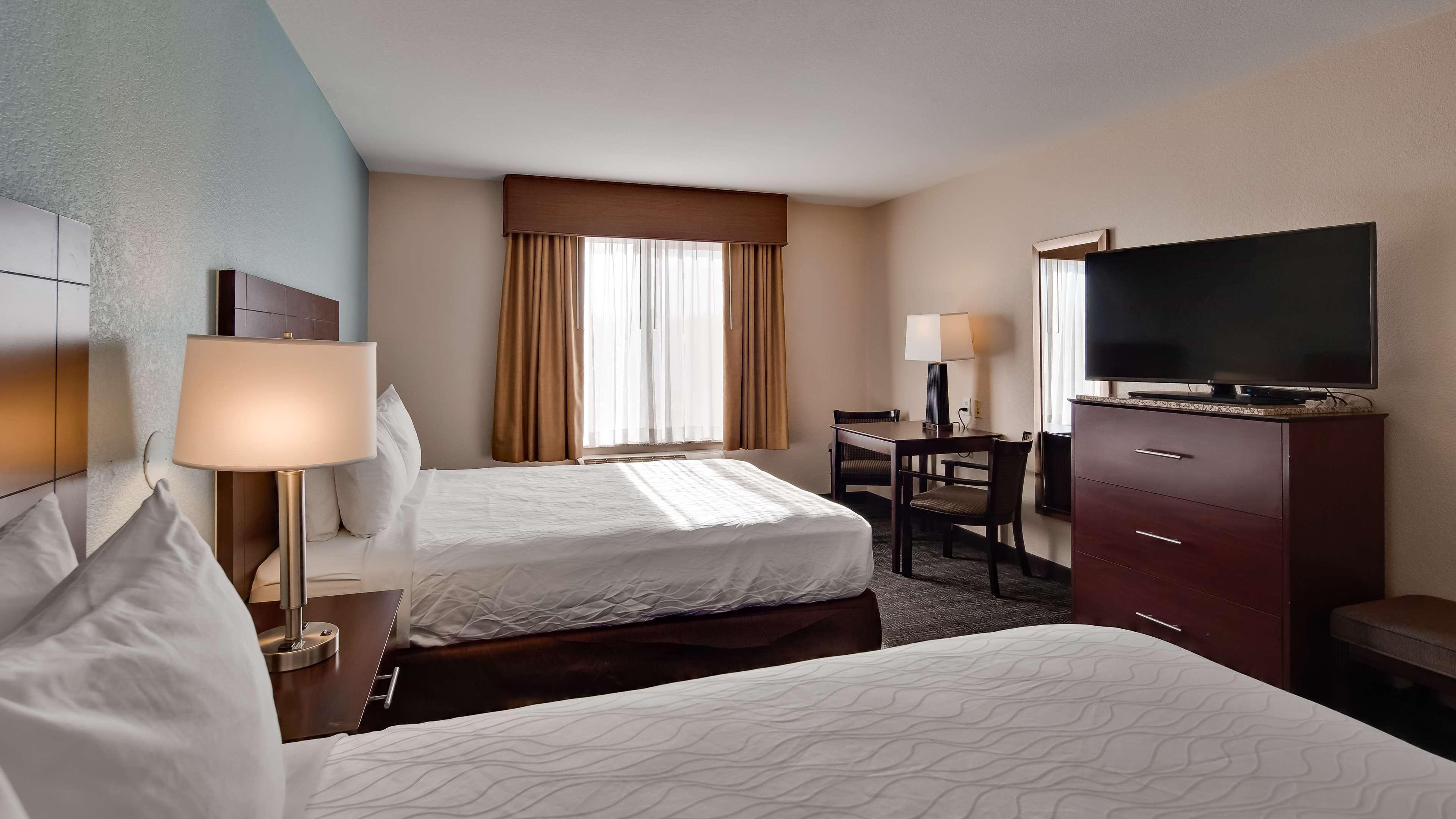 Best Western Plus Gateway Inn & Suites - Аврора Экстерьер фото