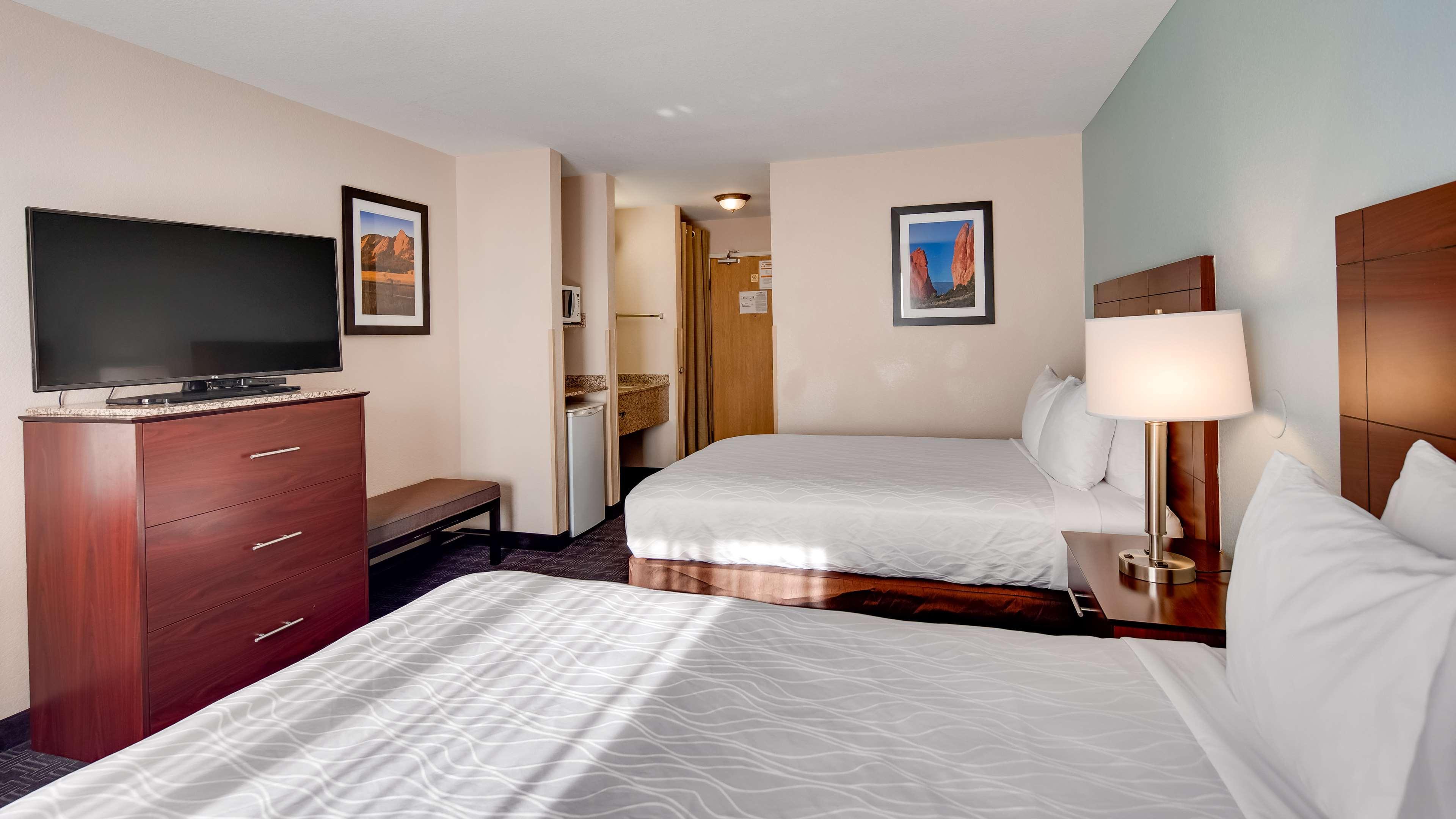 Best Western Plus Gateway Inn & Suites - Аврора Экстерьер фото