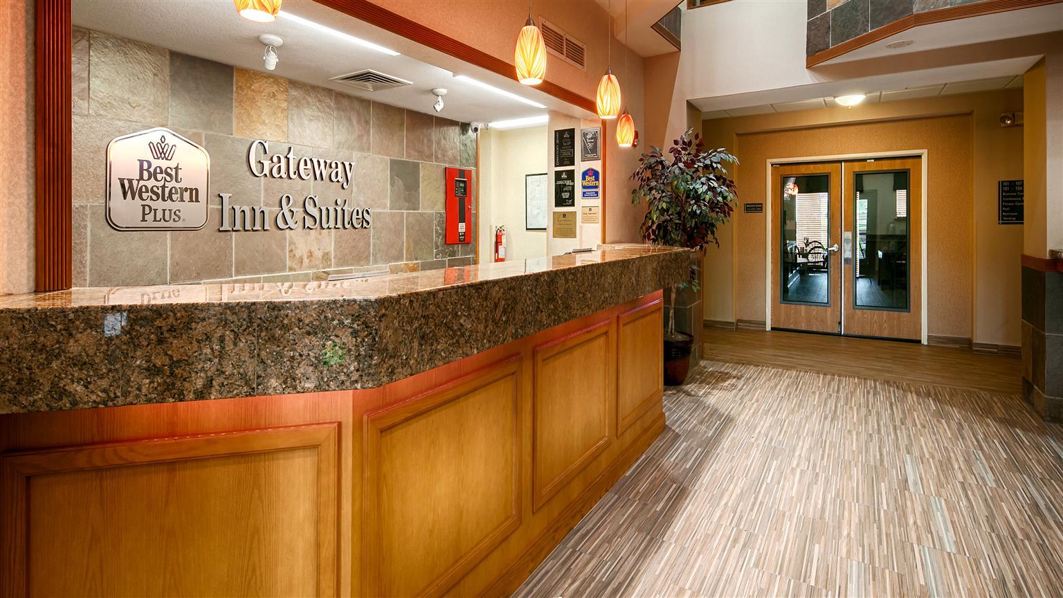 Best Western Plus Gateway Inn & Suites - Аврора Экстерьер фото